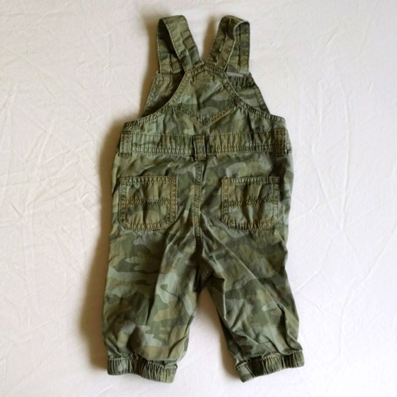 old navy camo cotton twill overalls 6-12 months baby unisex - Picture 7 of 7